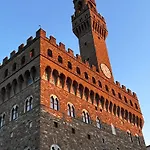 Large Apt In Liberta - Fortezza Da Basso - Garden View